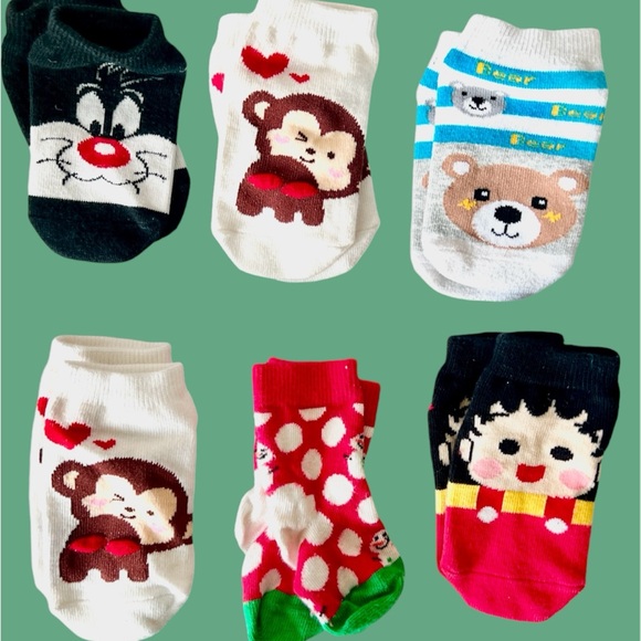 Baby Boy Footies & NonSlip Gripper Socks | 10 Pair | PreOwned - Picture 2 of 5